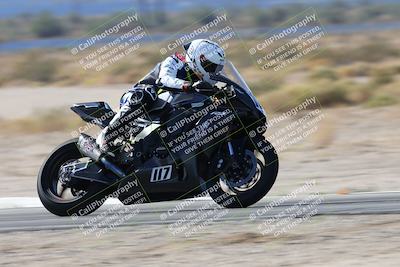 media/Nov-16-2025-Race Pace (Sun) [[8c5fa54630]]/Verified Riders/3-Turn 14 (1045am)/